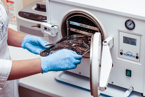 Дезинфекция и стерилизация инструментов в салоне красоты